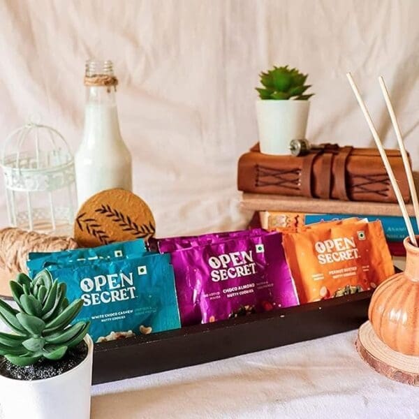 Open Secret White Choco Cashew Story Box - 6 Cookies, 75g - Image 1